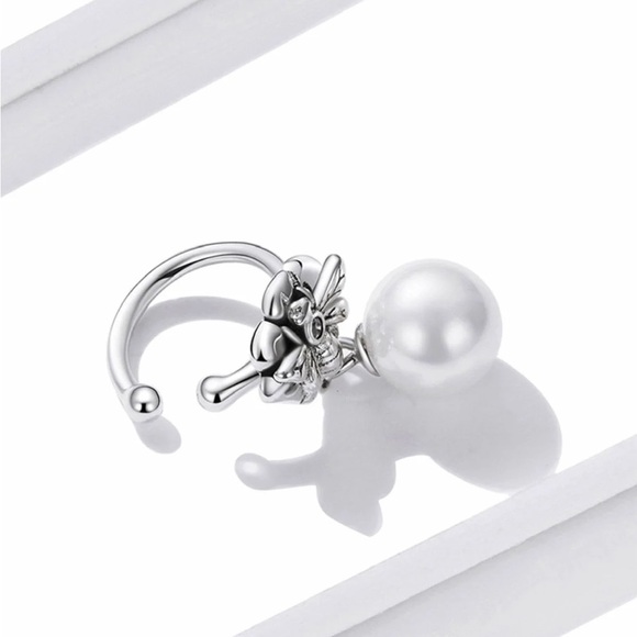 925 Sterling Bee Shell Pearl Ear Cuff for Women - Picture 3 of 9